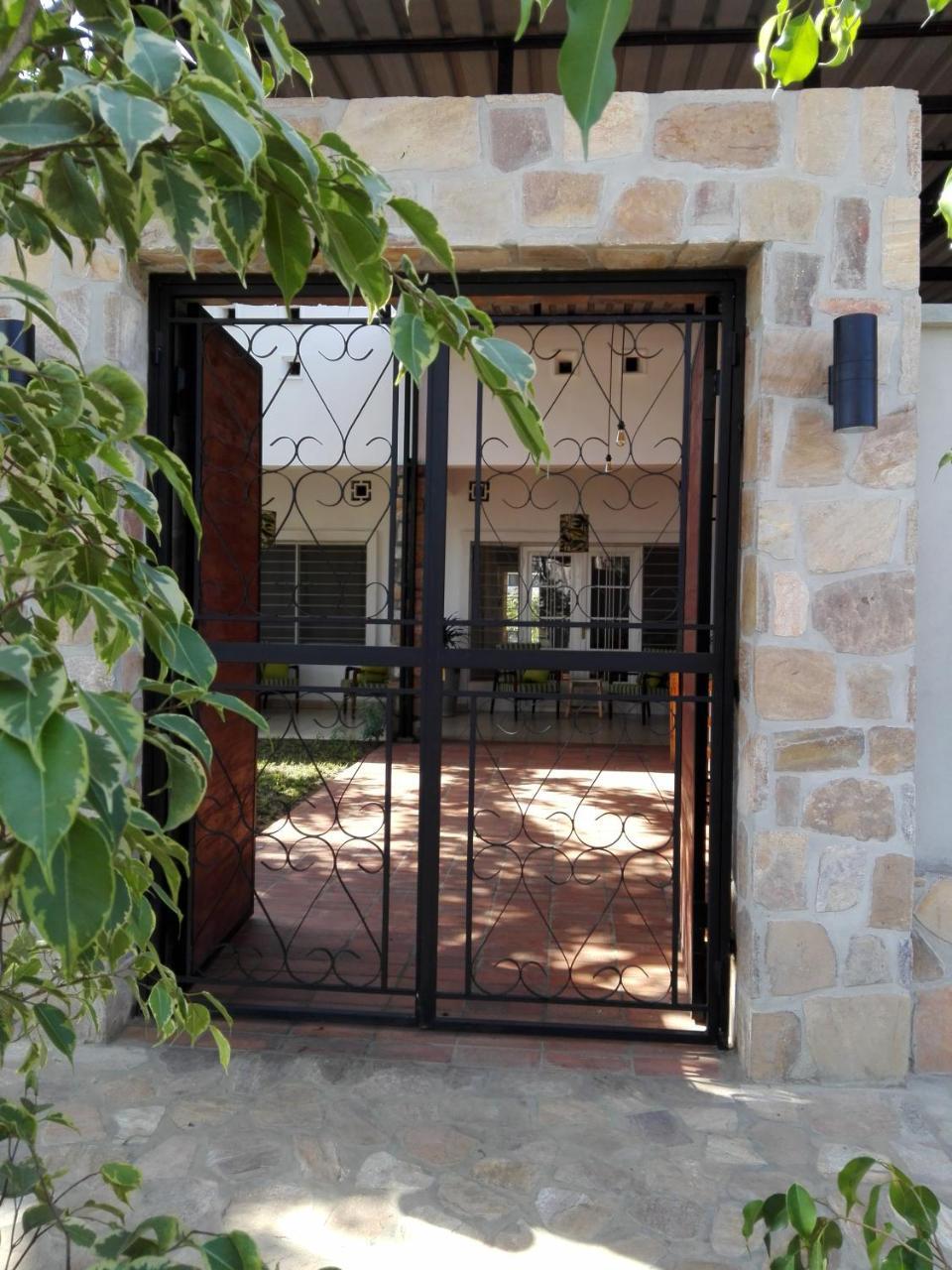 Urban Lodge Bujumbura Esterno foto